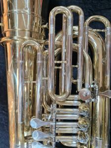 Wenzel Meinl C-tuba, 5 rotorventiler, med bl.a. recording bell