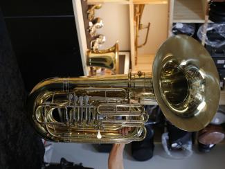 Wenzel Meinl C-tuba, 5 rotorventiler, med bl.a. recording bell